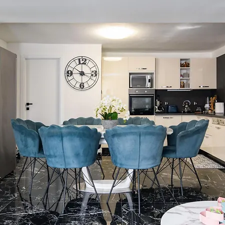 Old Town Kalvarija Daire Rijeka