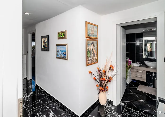 Old Town Kalvarija * Rijeka